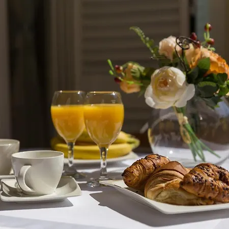 Fiorella Apartament *